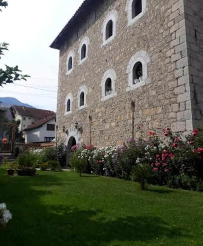 Stone Tower Hotel Plav Kültér fotó
